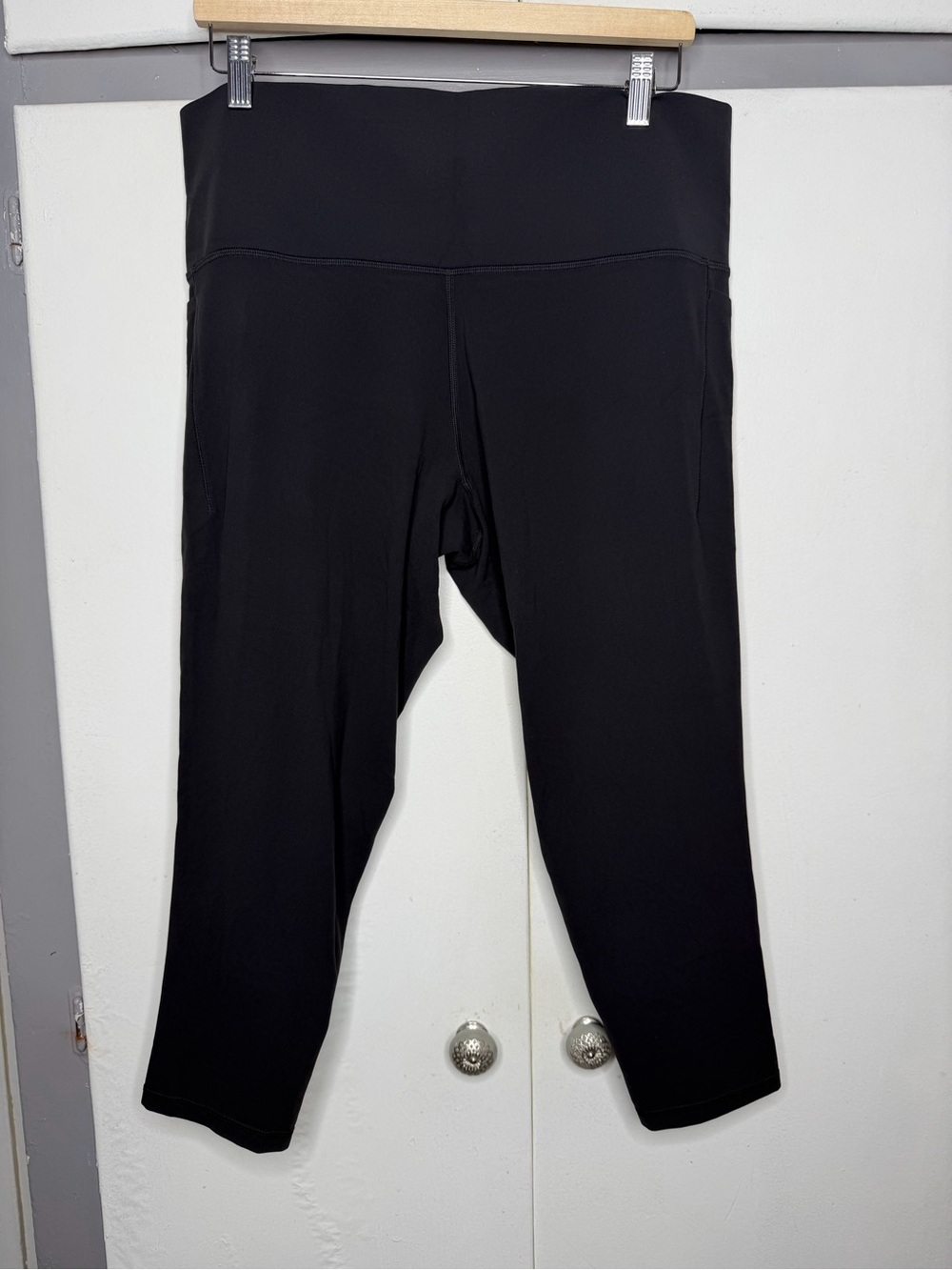 Athleta Salutation Stash 7/8 Tight Leggings Black Size 2X